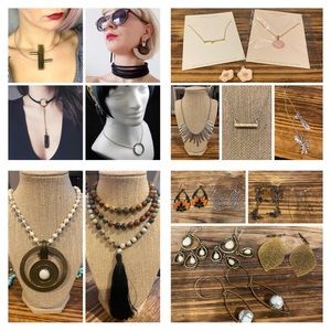 Moving sale! Bundle of jewelry. Everything pictured included!